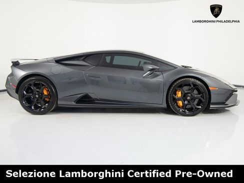 Used 2023 Lamborghini Huracan Tecnica image 4
