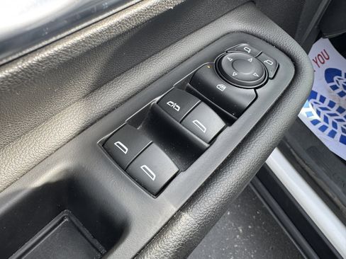 Used 2023 GMC Terrain AT4 image 13