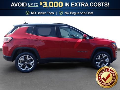 Used 2018 Jeep Compass Limited w/ Navigation Group AWD/4WD image 8
