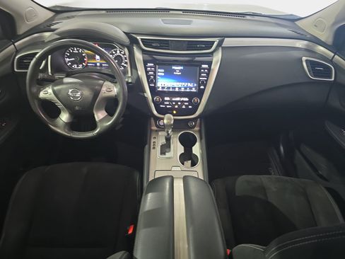Used 2017 Nissan Murano SV w/ Premium Package FWD image 10