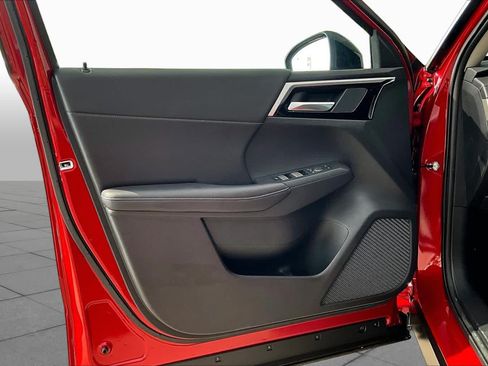 New 2026 Nissan Rogue SL AWD/4WD image 13