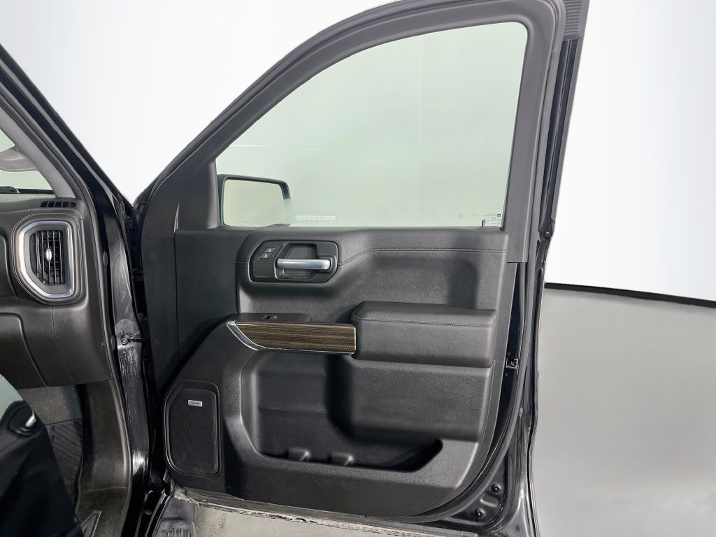 Used 2021 Chevrolet Silverado 1500 RST w/ Convenience Package II AWD/4WD image 37