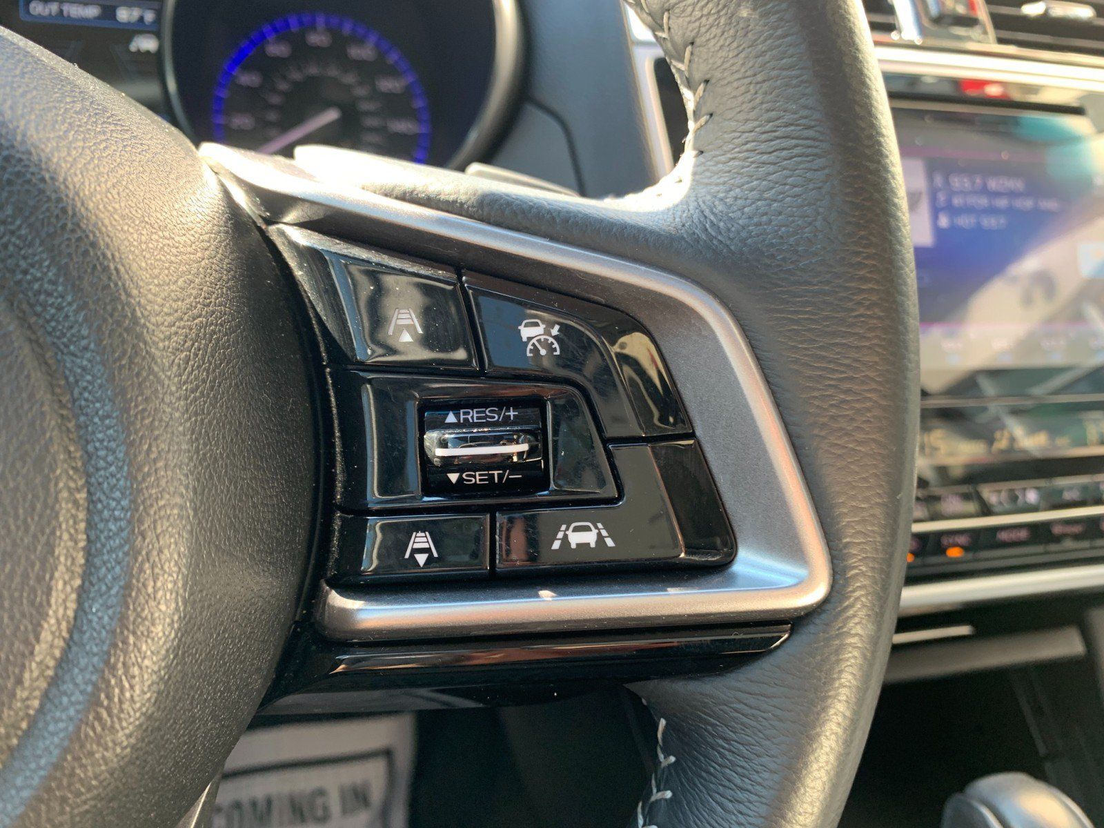Used 2019 Subaru Legacy 3.6R Limited AWD/4WD image 16