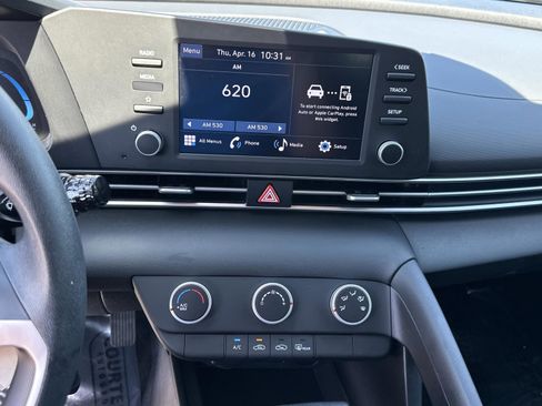 Certified 2026 Hyundai Elantra SE image 24