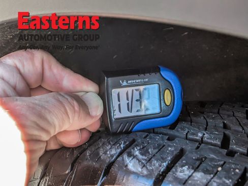 Used 2019 Chevrolet Blazer LT image 27