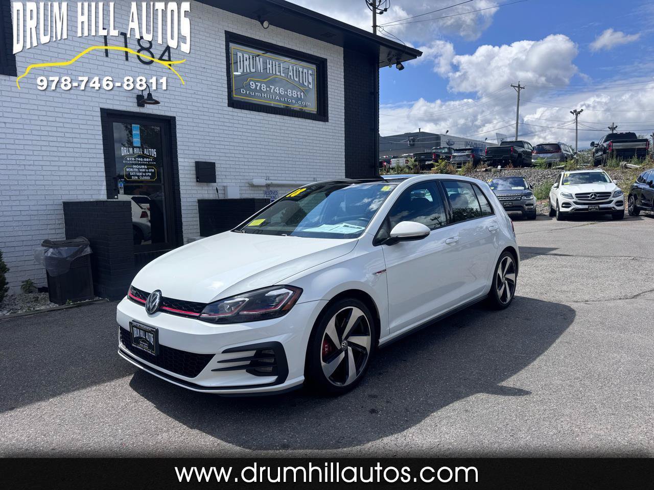 Used 2018 Volkswagen GTI SE FWD image 1