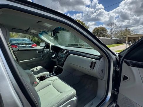 Used 2009 Cadillac DTS image 9