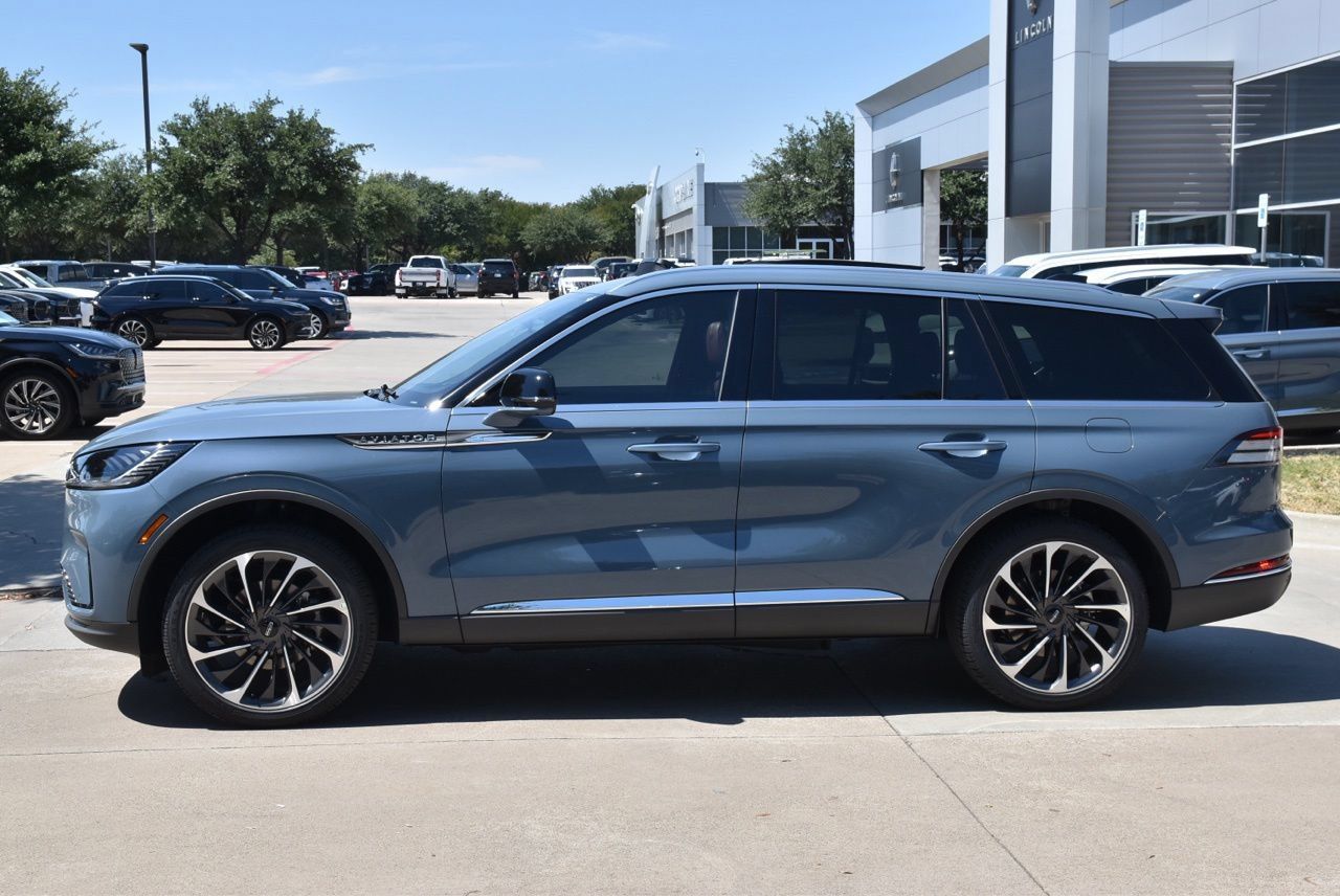 New 2026 Lincoln Aviator Reserve AWD/4WD image 11