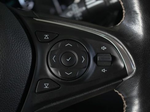 Used 2018 Buick Envision Premium w/ Driver Confidence Package image 15