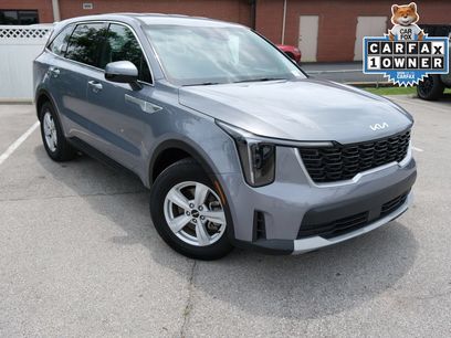 Used 2025 Kia Sorento LX