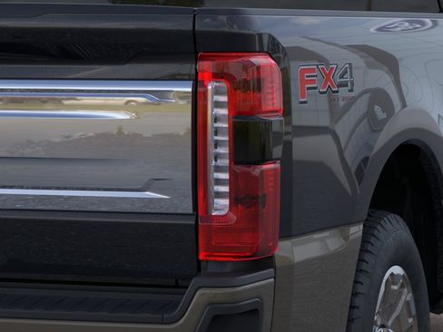 New 2026 Ford F250 King Ranch w/ FX4 Off-Road Package AWD/4WD image 21
