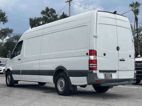 Used 2012 Mercedes-Benz Sprinter 2500 image 8