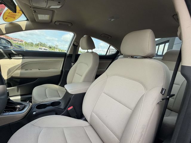 Used 2017 Hyundai Elantra SE FWD image 11