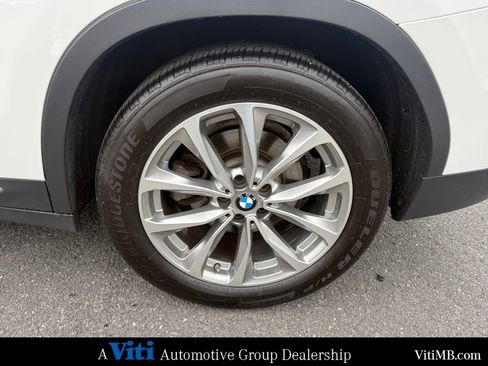 Used 2019 BMW X3 xDrive30i w/ Premium Package AWD/4WD image 13