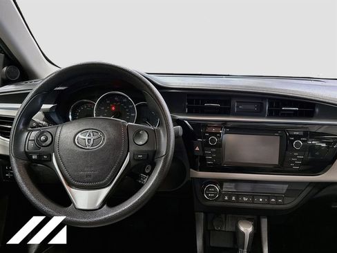 Used 2014 Toyota Corolla LE FWD image 22