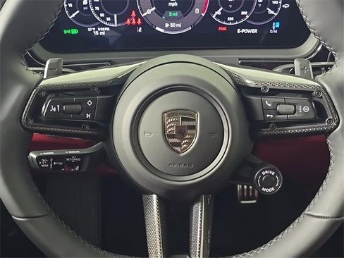 New 2026 Porsche Cayenne Turbo image 27