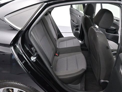 Used 2021 Hyundai Accent Limited image 30