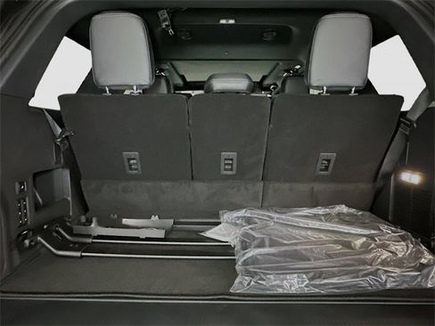 New 2025 Ford Expedition Platinum w/ Stealth Performance Package image 30