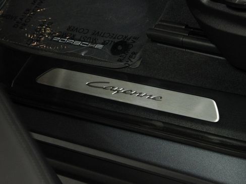 New 2026 Porsche Cayenne AWD/4WD image 29