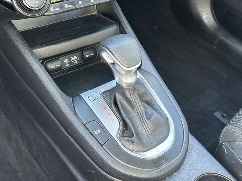 Used 2019 Kia Forte LXS image 29