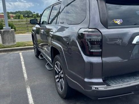 Used 2016 Toyota 4Runner Limited AWD/4WD image 5
