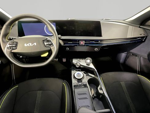 Certified 2024 Kia EV6 GT AWD/4WD image 7