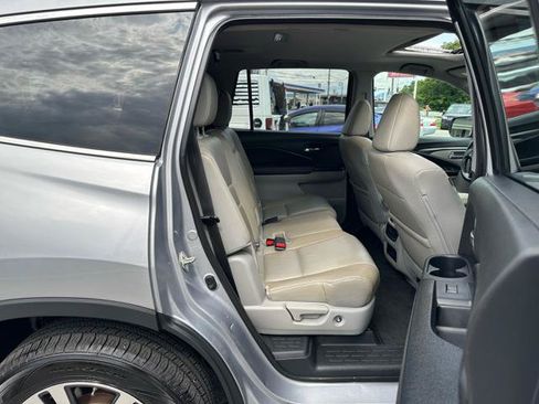 Used 2017 Honda Pilot EX-L image 18