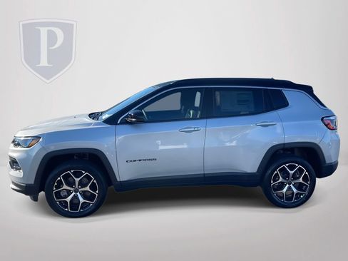 New 2026 Jeep Compass Limited image 5