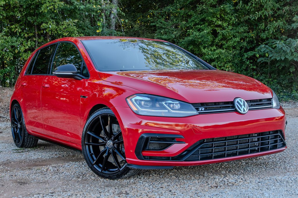 Used 2019 Volkswagen Golf R 4-Door AWD/4WD image 7