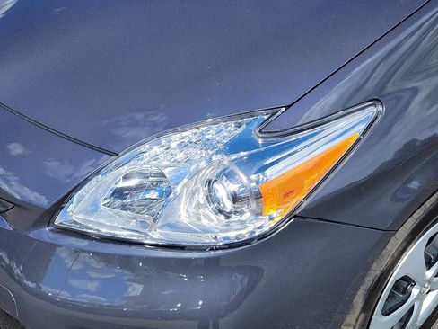 Used 2012 Toyota Prius Three w/ Solar Roof Pkg FWD image 10
