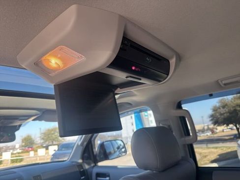 Used 2021 Toyota Sequoia Platinum image 10