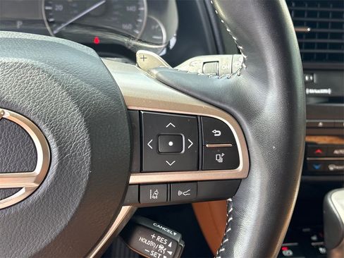 Used 2022 Lexus RX 350L FWD w/ Premium Package image 18