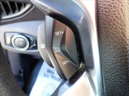 Used 2017 Ford Transit Connect XL image 16