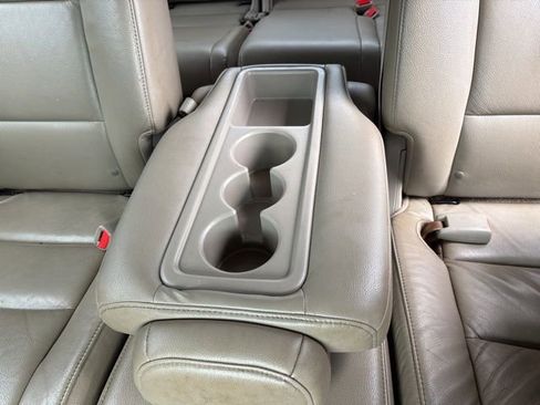 Used 2015 Honda Odyssey Touring Elite image 18