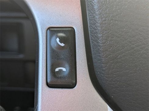 Used 2016 Toyota Tacoma SR5 w/ Towing Package image 29