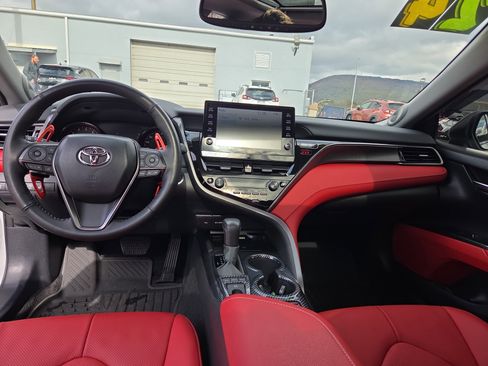 Used 2024 Toyota Camry XSE image 14