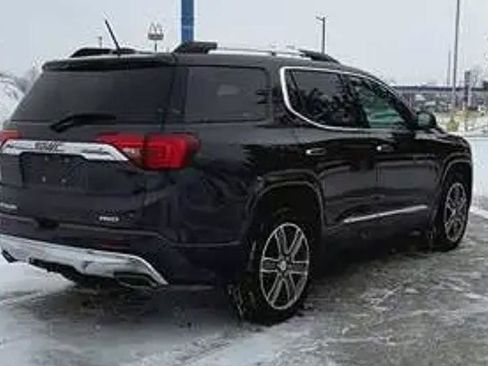 Used 2018 GMC Acadia Denali w/ Technology Package image 14