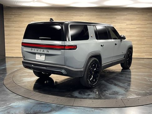 Used 2024 Rivian R1S Adventure image 13
