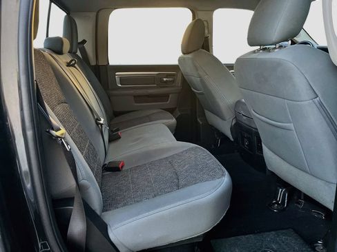 Used 2018 RAM 1500 Big Horn AWD/4WD image 25