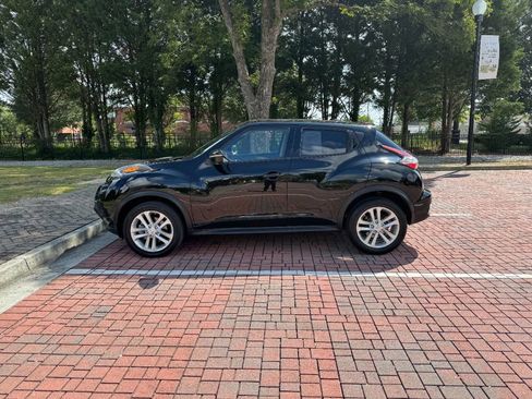 Used 2015 Nissan Juke SL image 3