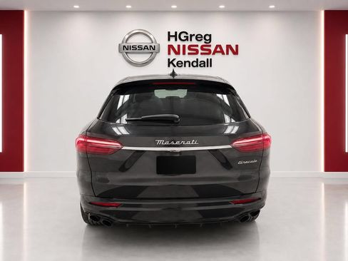 Used 2023 Maserati Grecale Modena AWD/4WD image 4