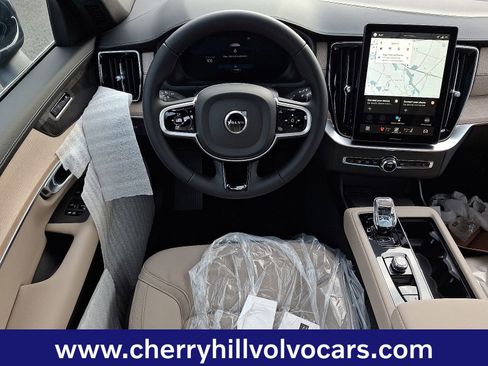 New 2026 Volvo XC90 B5 Plus image 8