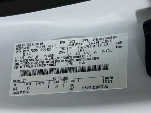 Used 2021 Ford F250 XLT w/ FX4 Off-Road Package image 32