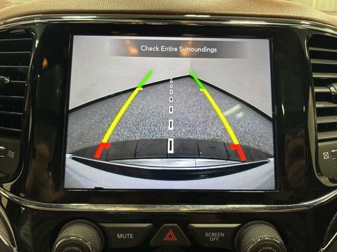 Used 2020 Jeep Grand Cherokee Summit w/ Platinum Series Group AWD/4WD image 22