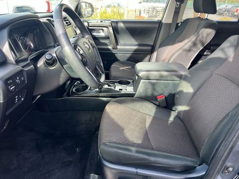 Certified 2024 Toyota 4Runner TRD Off-Road image 12