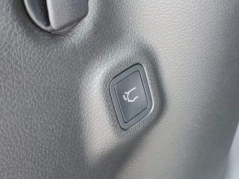 New 2026 Jeep Compass Trailhawk AWD/4WD image 30