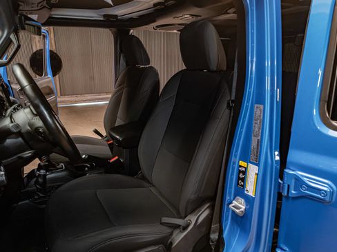 Used 2022 Jeep Wrangler Unlimited Sport AWD/4WD image 20
