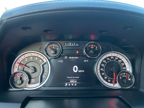 Used 2018 RAM 2500 Laramie w/ Convenience Group image 16