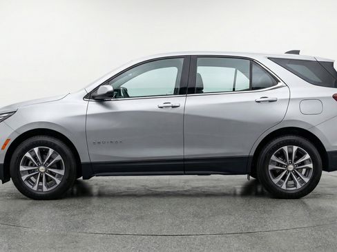 Used 2025 Chevrolet Equinox LT image 5