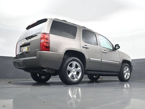 Used 2012 Chevrolet Tahoe LTZ AWD/4WD image 26